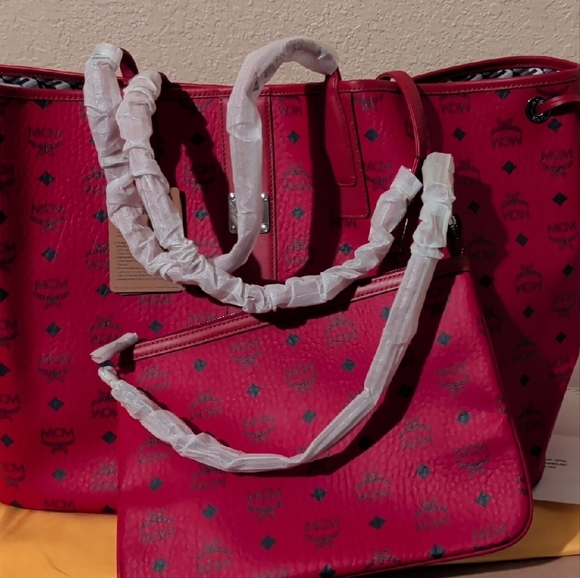 Authentic MCM - Picture 10 of 16